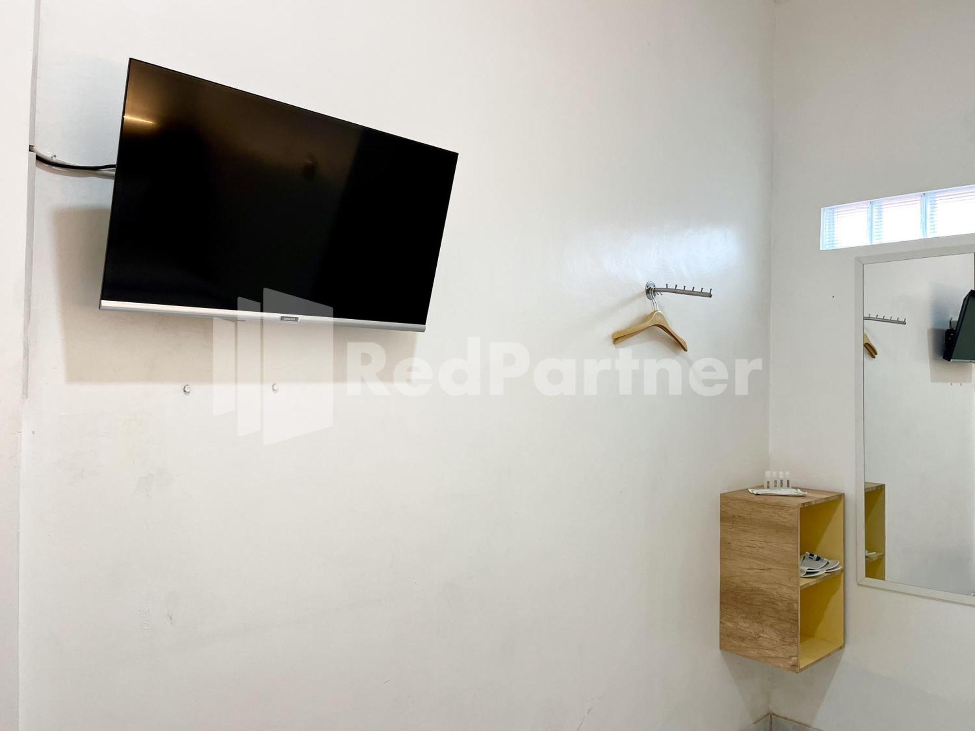 D Palma Near Lokananta Manahan Mitra Reddoorz Solo Exteriér fotografie