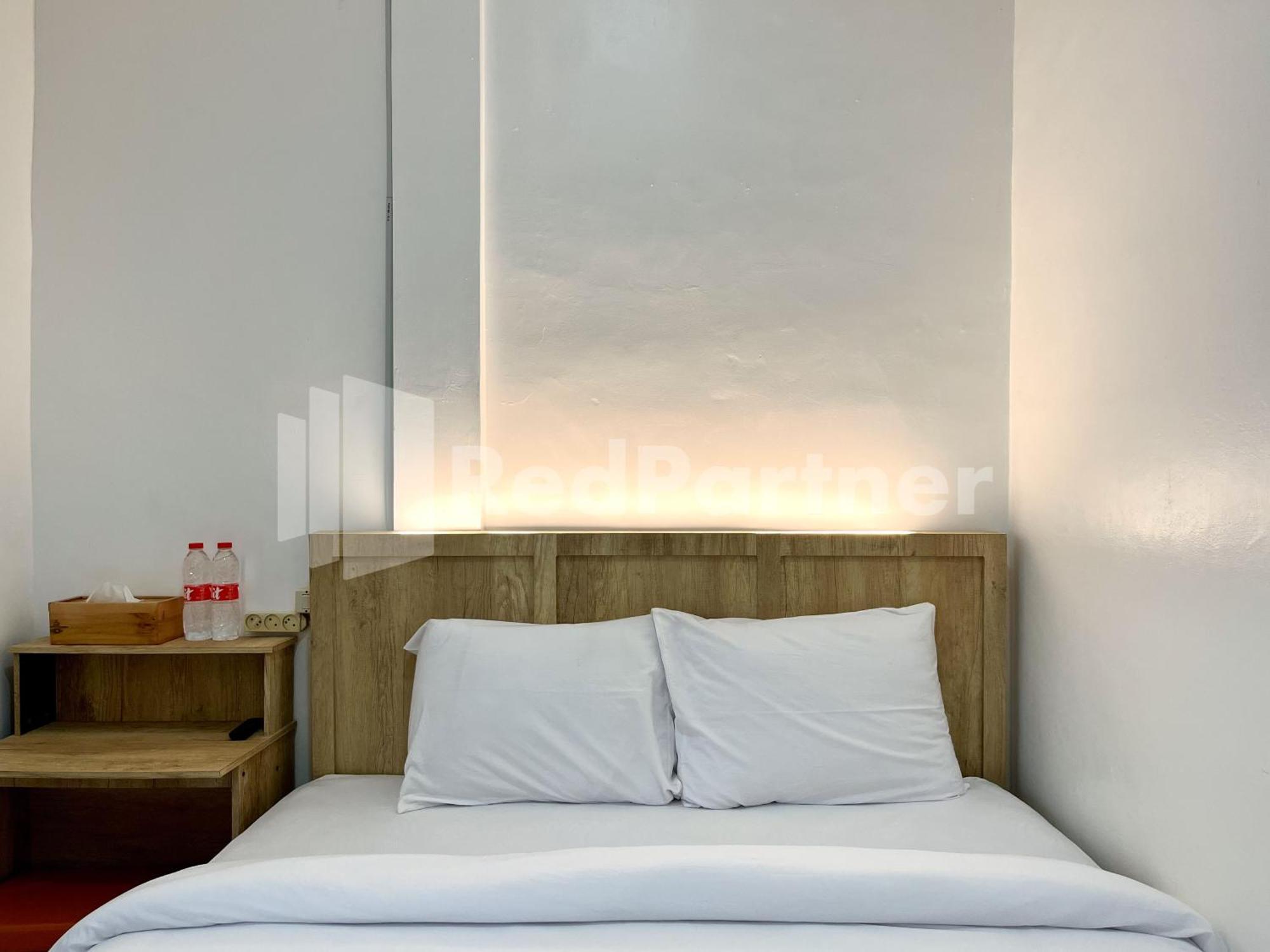 D Palma Near Lokananta Manahan Mitra Reddoorz Solo Exteriér fotografie